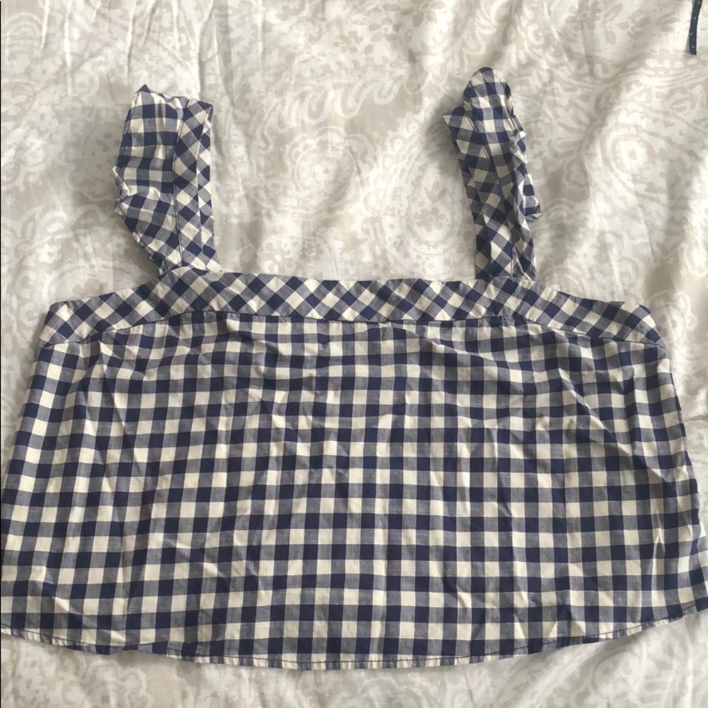 Express Gingham Ruffle Crop Top - Picture 2 of 4
